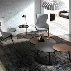 Angel Cerda Fauteuils Fauteuil Tapissé En Tissu Gris Et Structure Des Pieds En Acier Noir -Chaise Soldes Magasin fauteuil tapisse en tissu gris et structure des pieds en acier noir 2