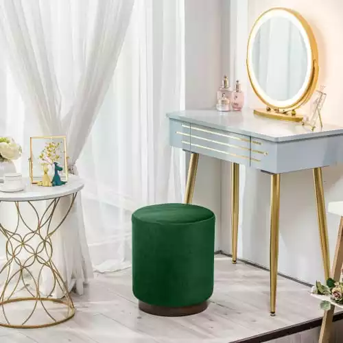 Nordlys Poufs Pouf En Velours Vert Et Base En Bois 2 Nordlys Poufs Pouf En Velours Vert Et Base En Bois – Image 2